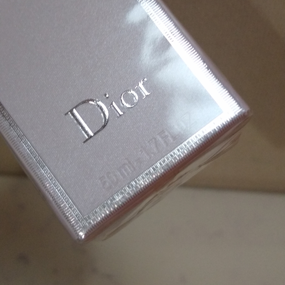 Dior Miss Dior Velvety Rose Hand Cream 1.7 Oz Sealed - Picture 2 of 7